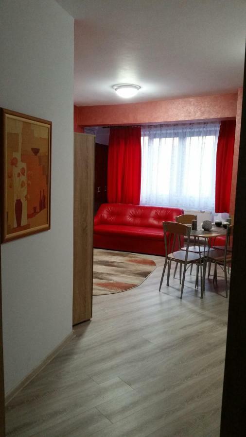 Kolonaki Domus Apartment ยาช ภายนอก รูปภาพ