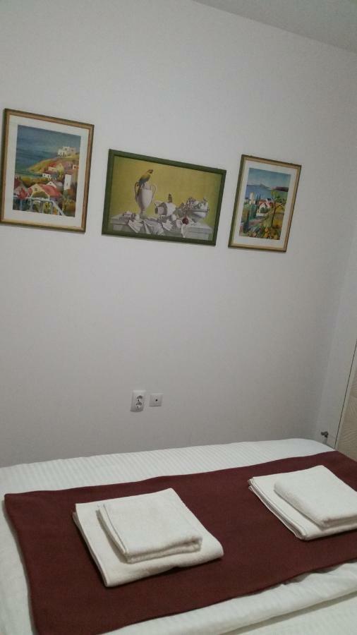Kolonaki Domus Apartment ยาช ภายนอก รูปภาพ