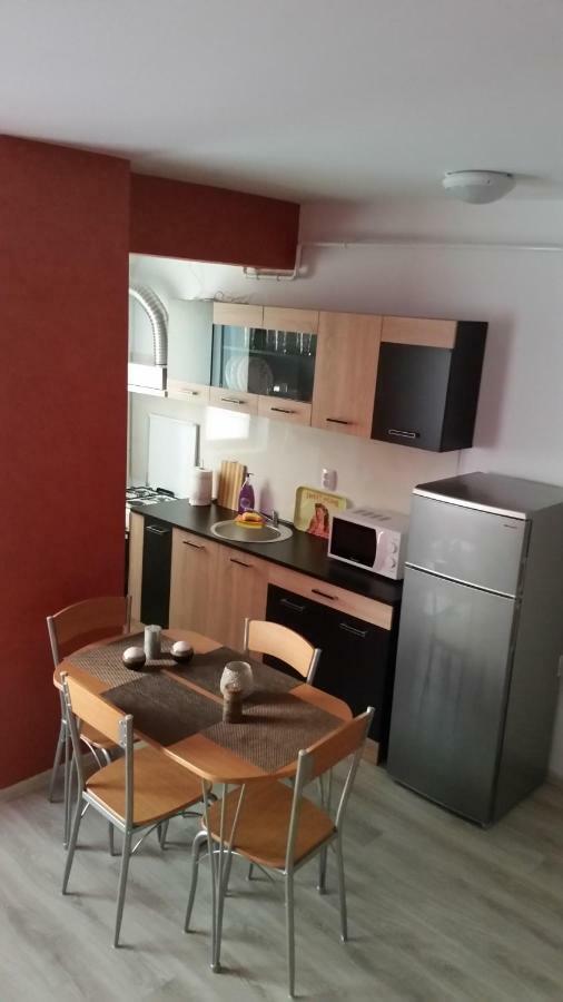 Kolonaki Domus Apartment ยาช ภายนอก รูปภาพ