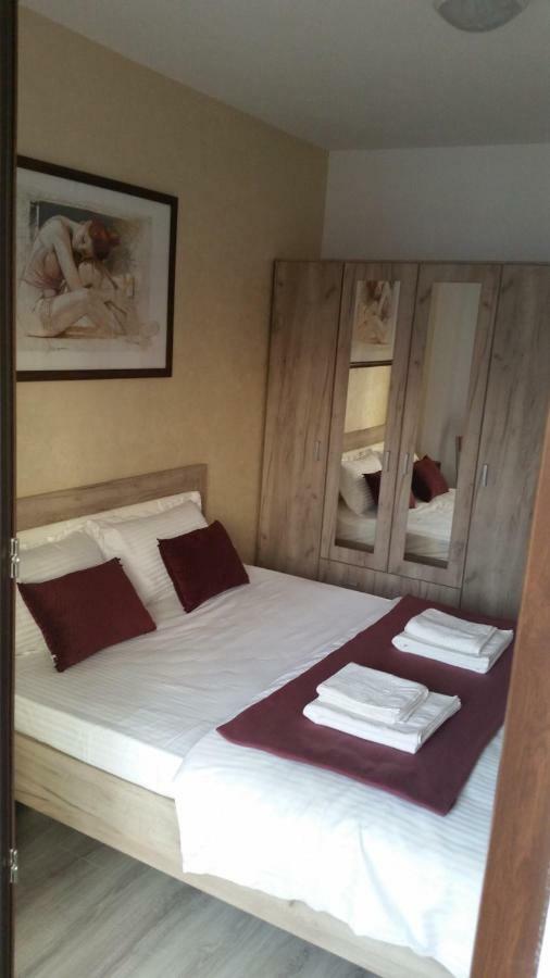 Kolonaki Domus Apartment ยาช ภายนอก รูปภาพ