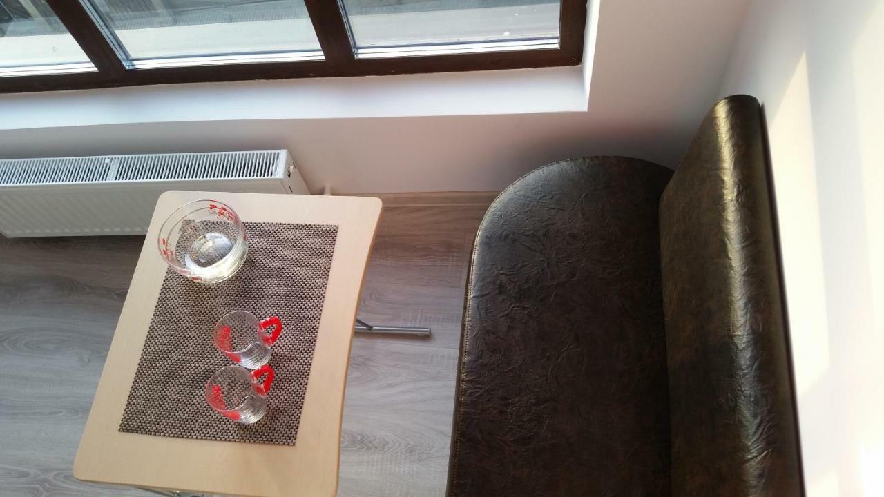 Kolonaki Domus Apartment ยาช ภายนอก รูปภาพ