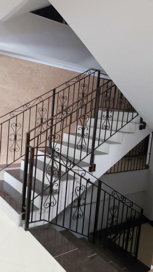 Kolonaki Domus Apartment ยาช ภายนอก รูปภาพ