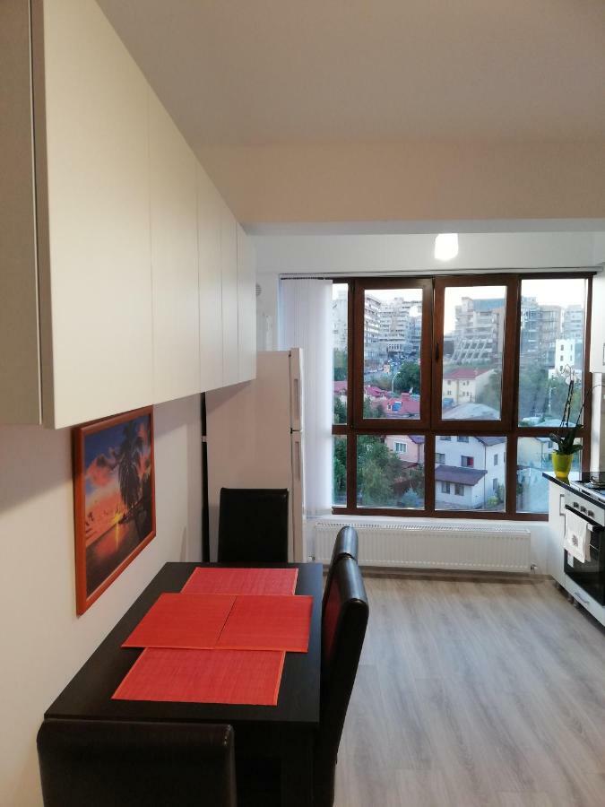 Kolonaki Domus Apartment ยาช ภายนอก รูปภาพ